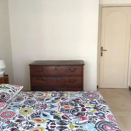 Apartman Foch - 100 M De La - 500 M Centre